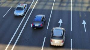 Минтранс предлагает меры по замедлению дорожного движения
