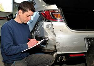 Зачем нужна оценка ущерба автомобиля после ДТП